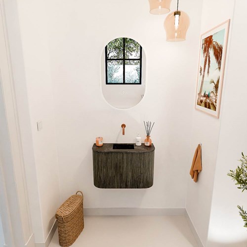 JOYA-DLUX 63,2cm toiletmeubel ronding links + rechts kleur Shadow. Wastafel FAYE positie Midden Zonder kraangat kleur Lava.-2