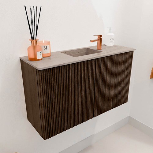JOYA-DLUX 70cm toiletmeubel kleur Walnut. Wastafel FAYE positie Midden 1 kraangat kleur Saba.-3