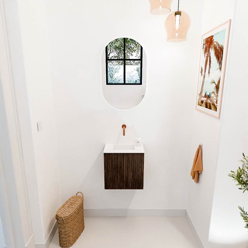 JOYA 40cm toiletmeubel kleur Walnut. Wastafel FAYE positie Midden Zonder kraangat kleur Talc.-2