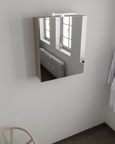 CUBB Camerino 50x70x16cm color Smoke con 1 puerta.