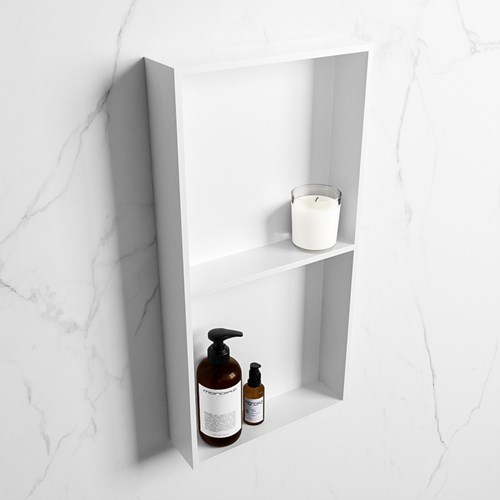 EASY Niche Murale 59,5x29,5cm solid surface couleur Talc / Talc. 2 compartiments adapté pour une installation encastrée ou en saillie.