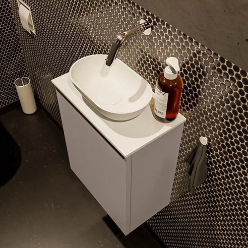 FOWY toiletmeubel 40cm kleur smoke. Waskom positie midden kleur talc | talc. Zonder kraangat-3