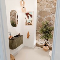 JOYA-DLUX 61,6cm toiletmeubel ronding links kleur Dusk. Wastafel FAYE positie Rechts 1 kraangat kleur Lava.