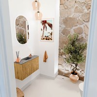 JOYA-DLUX 70cm toiletmeubel kleur Oak. Wastafel FAYE positie Midden 1 kraangat kleur Sombra.