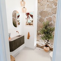 JOYA-DLUX 81,6cm toiletmeubel ronding links kleur Shadow. Wastafel FAYE positie Rechts Zonder kraangat kleur Saba.