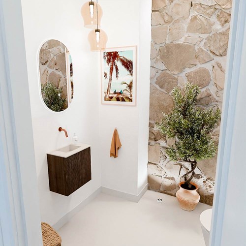 JOYA-DLUX 40cm toiletmeubel kleur Walnut. Wastafel FAYE positie Midden Zonder kraangat kleur Meli.