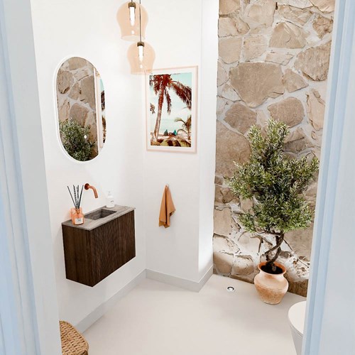 JOYA-DLUX 50cm toiletmeubel kleur Walnut. Wastafel FAYE positie Midden Zonder kraangat kleur Oza.